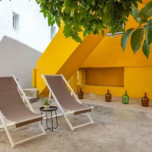 Bright & Spacious With Orange Tree Patio, By Timecooler Appartement Lisboa